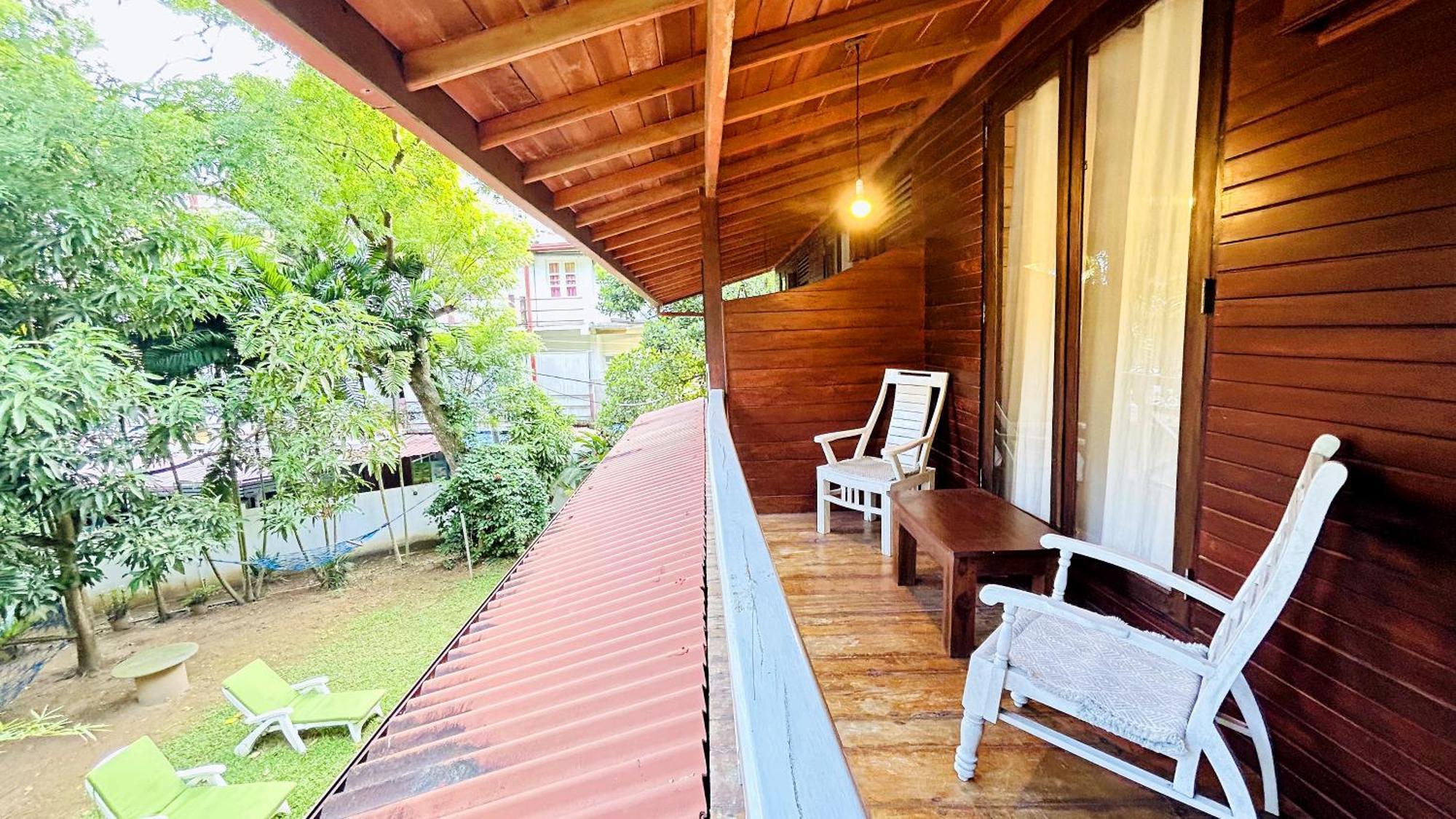 Wood Lodge Mirissa Exterior photo
